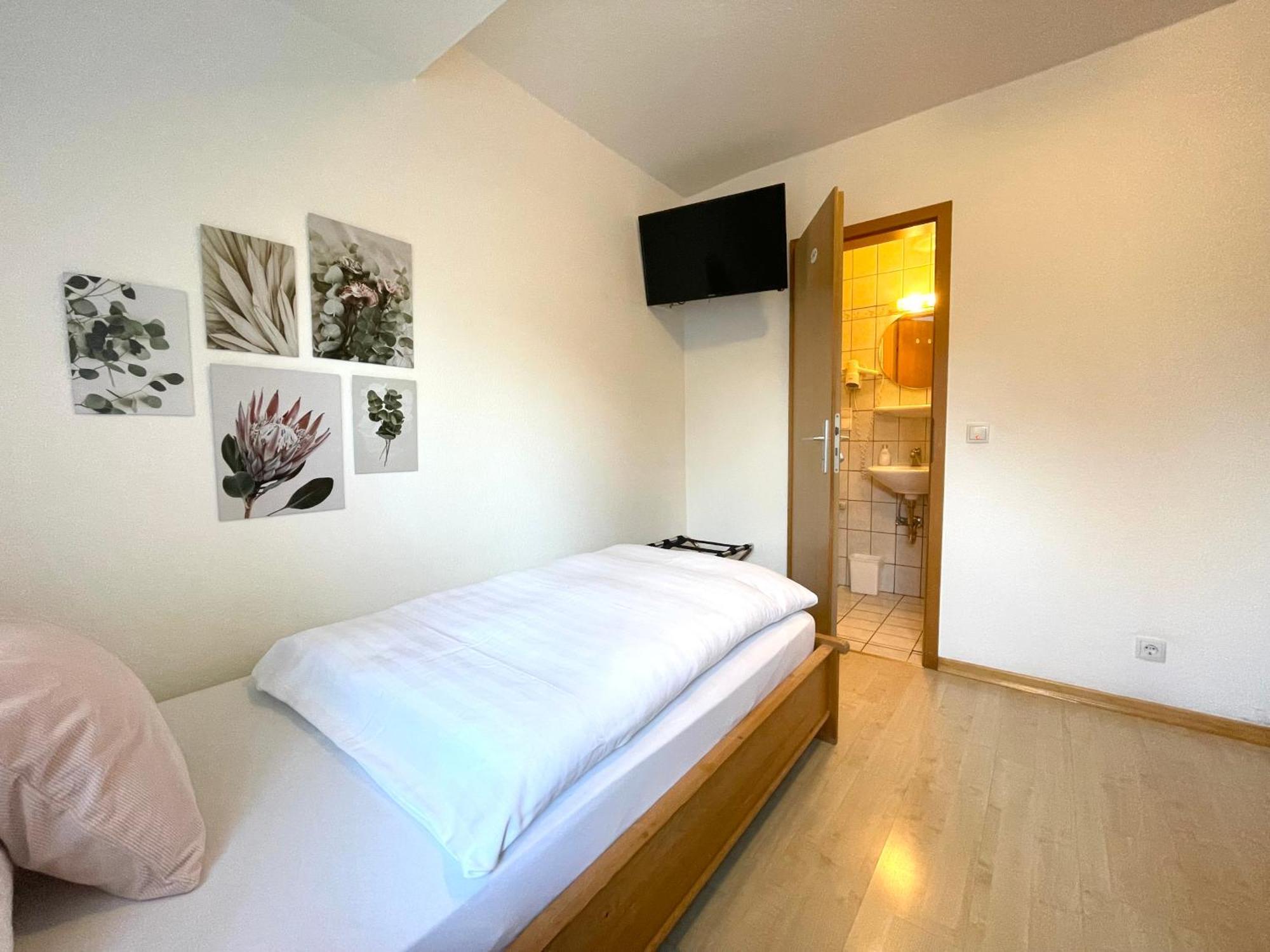 Hotel-Pension Hommen Coblenza Esterno foto